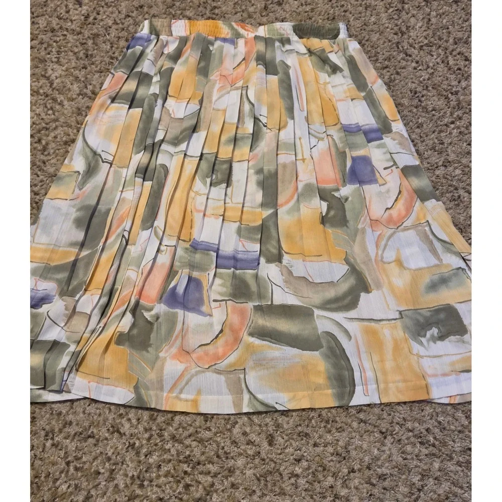 Alfred Dunner Pleated Skirt Womens Size 18 Abstract Print Elastic Waistband